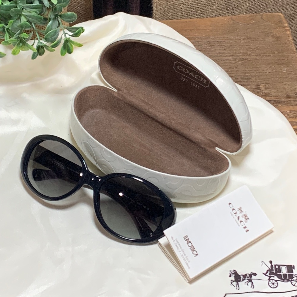 Coach HC8021B (L013 Ella) Sunglasses